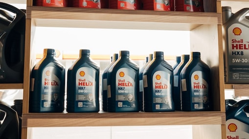 Shell Helix ամբողջապես սինթետիկ շարժիչային յուղեր